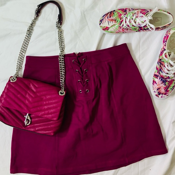 Lush Raspberry Lace-front Mini Skirt NWOT - Picture 3 of 8